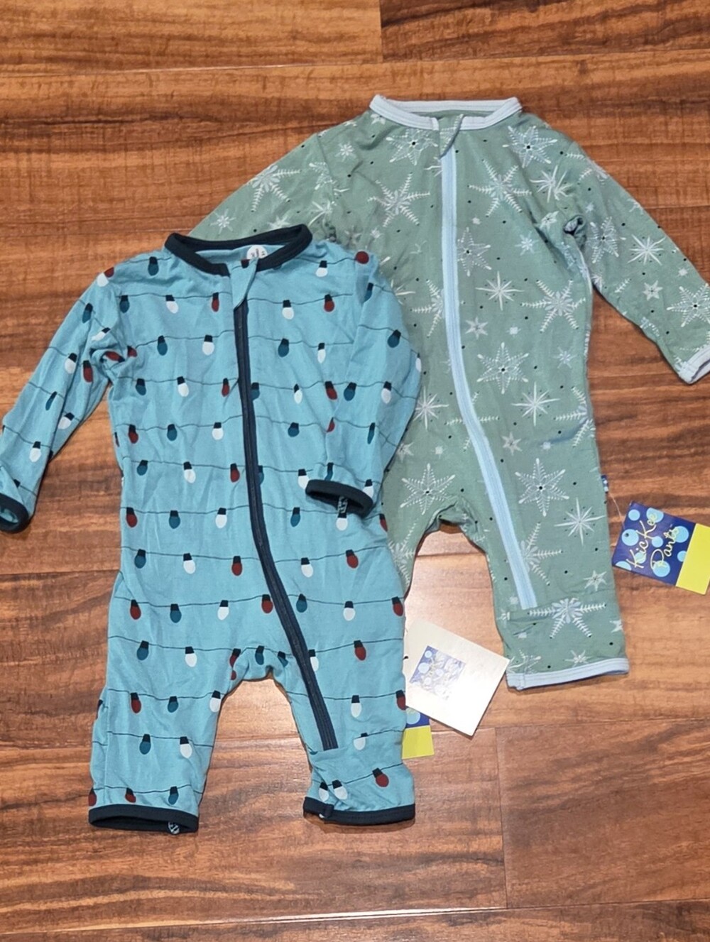 Kickee Pants NWT Newborn Snowflake and Holiday Lights One-Piece Romper Set